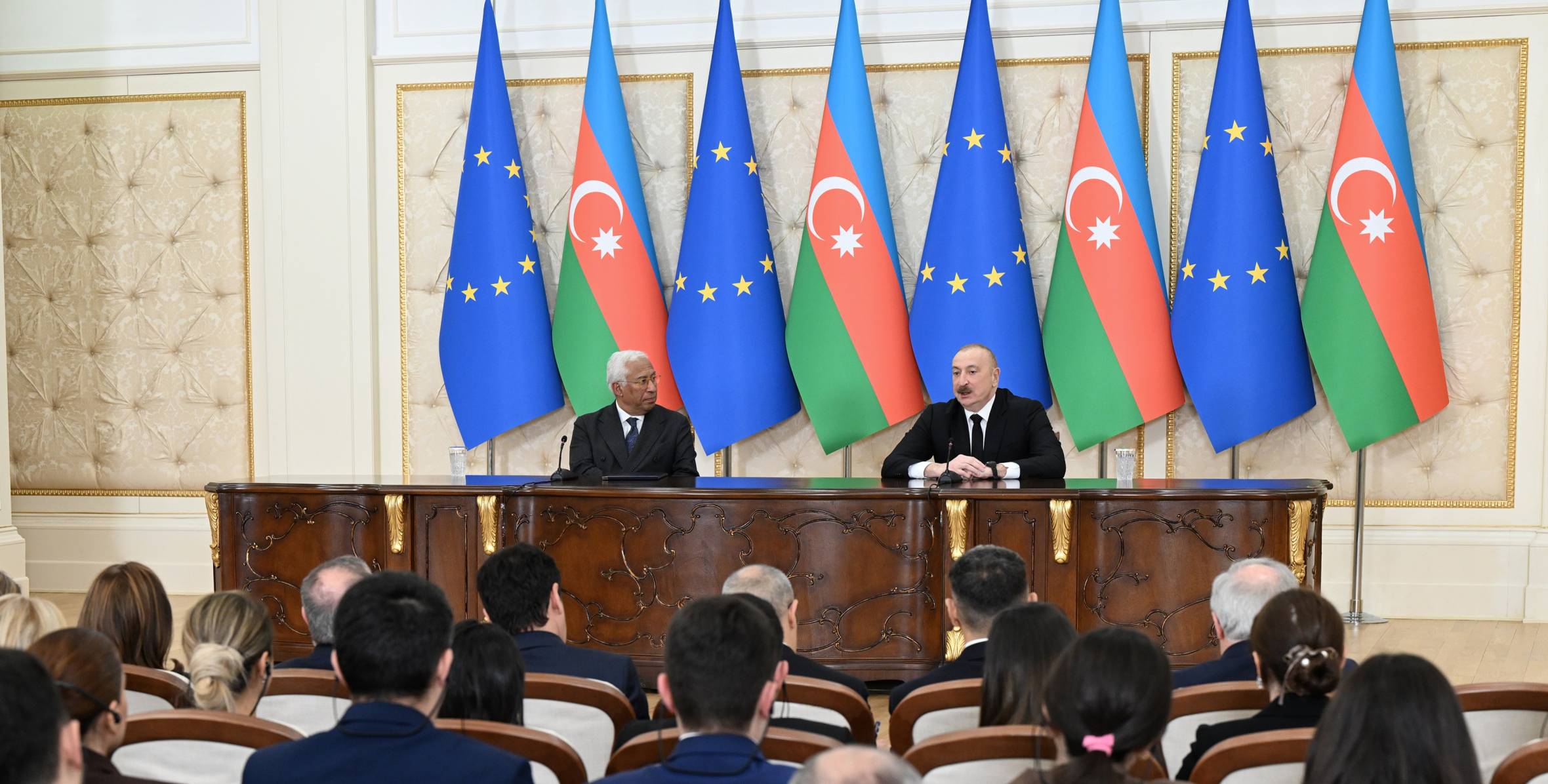 news banner image Desktop